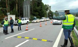 Logotipo GNR Operação Stop