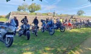 Paixão valenciana pelas motas clássicas na 'Operação Madeira' MotasValençaMadeira