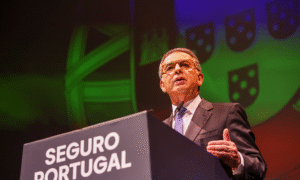 Manuela Machado é Mandatária Distrital de António José Seguro q9